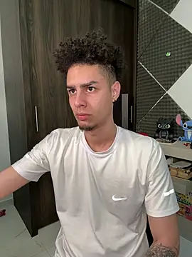 bigryann23 online show from March 31, 2026, 3:01 pm