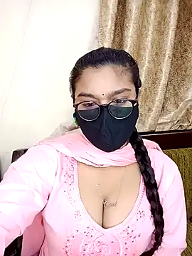 Snapshot of Jasmine_jaaan chatting on January 13, 2025, 4:39 am Jasmine jaaan online show from January 13, 2025, 4:39 am