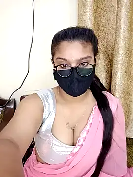 Snapshot of Jasmine_jaaan chatting on January 24, 2025, 4:37 am Jasmine jaaan online show from January 24, 2025, 4:37 am