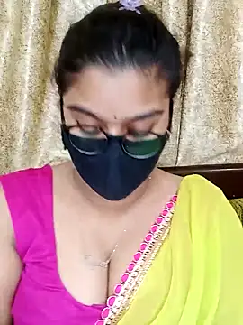 Snapshot of Jasmine_jaaan chatting on March 19, 2025, 9:17 am Jasmine jaaan online show from March 19, 2025, 9:17 am